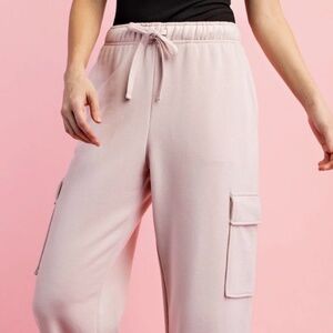 NWT Rae Mode Cargo Sweatpants Pink